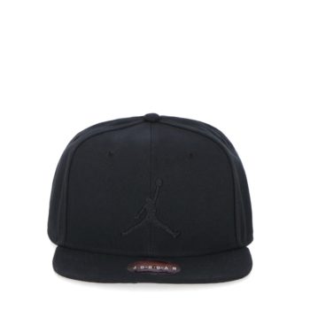 cappello jordan nero e oro
