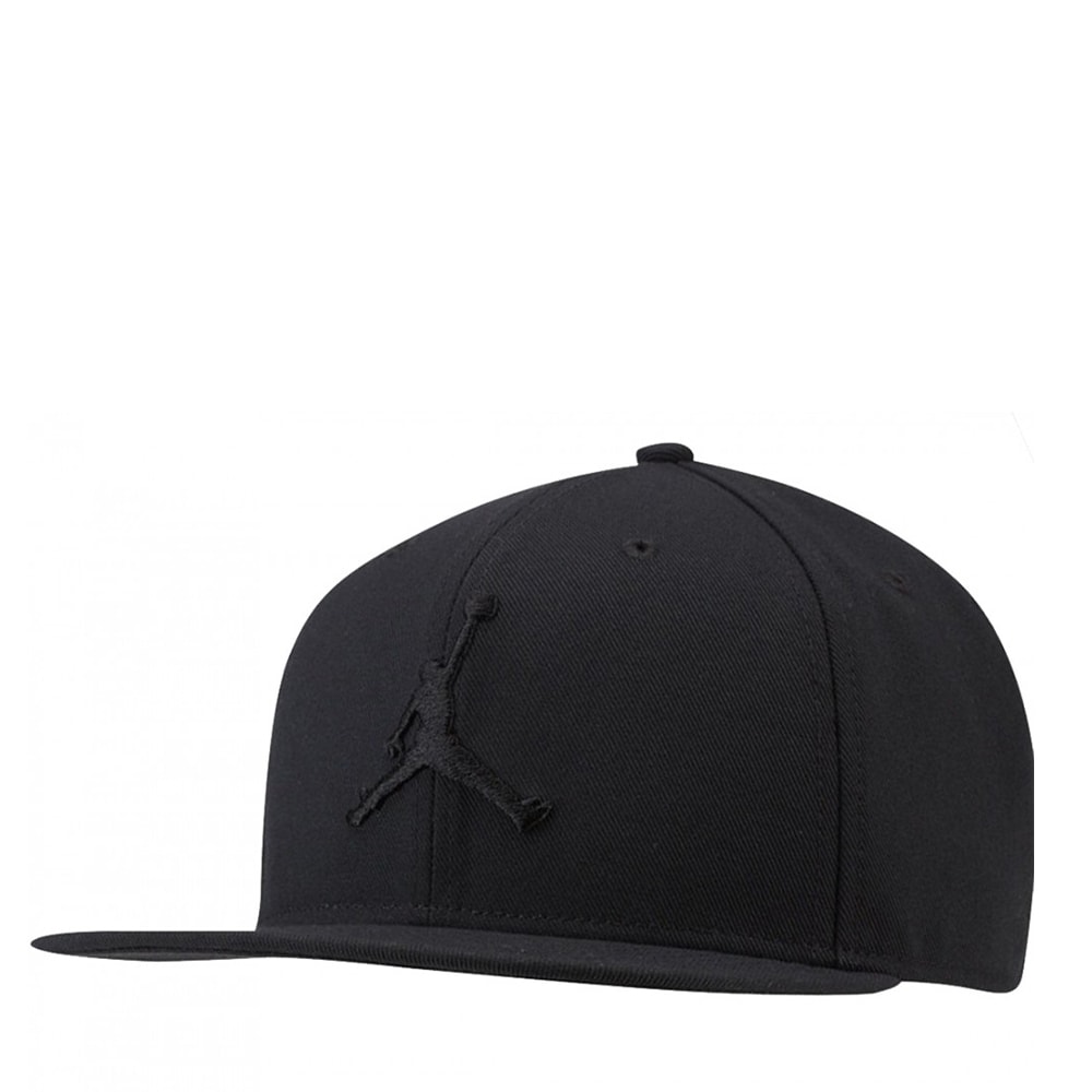 cappello jordan nero e rosso