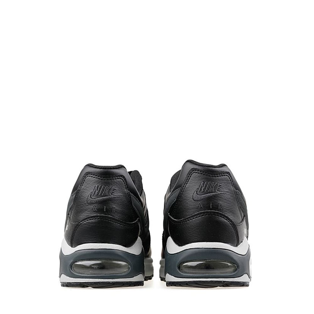 nike command nere
